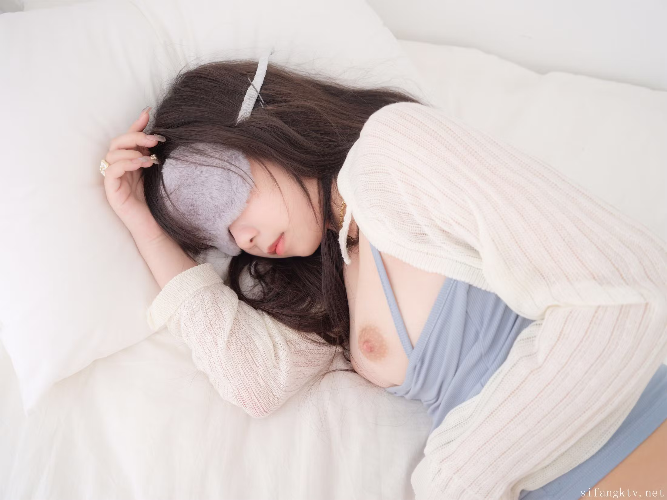 紧急企划奶昔Naixi居家私房写真